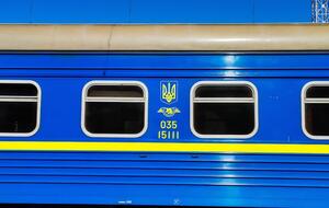 На первом этапе купить билет в женские купе можно только через мобильное приложение "Укрзалізниці"