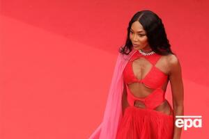 Кэмпбелл сообщила о том, что у нее есть дочь, весной 2021 года