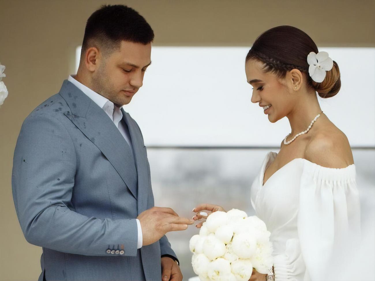 Саша Бо и Тарнавский поженились осенью 2022 года