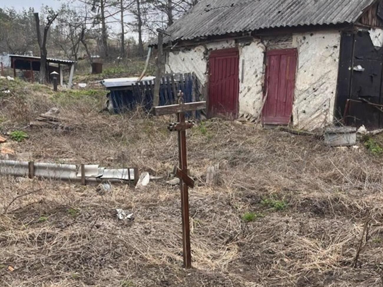 Люди погибли во время временной оккупации села россиянами, отметили прокуроры