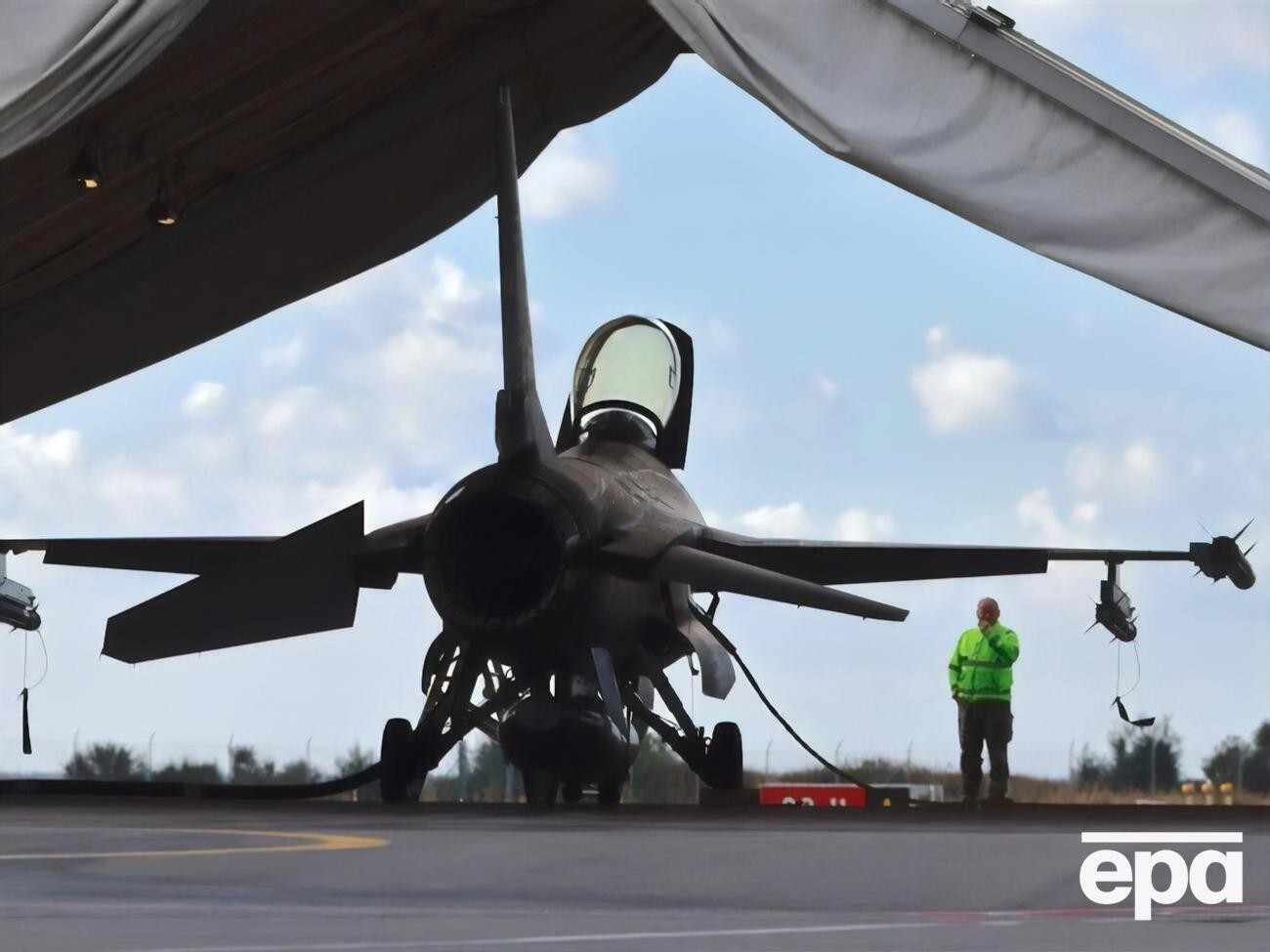 F-16 могут передать Украине через несколько месяцев