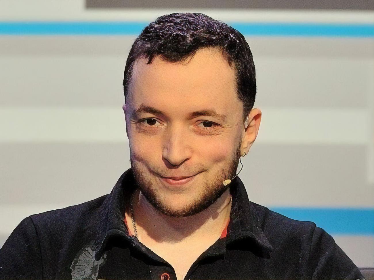 Обязательным пунктом репараций должно быть возвращение Украине всех культурных ценностей, которые украли россияне