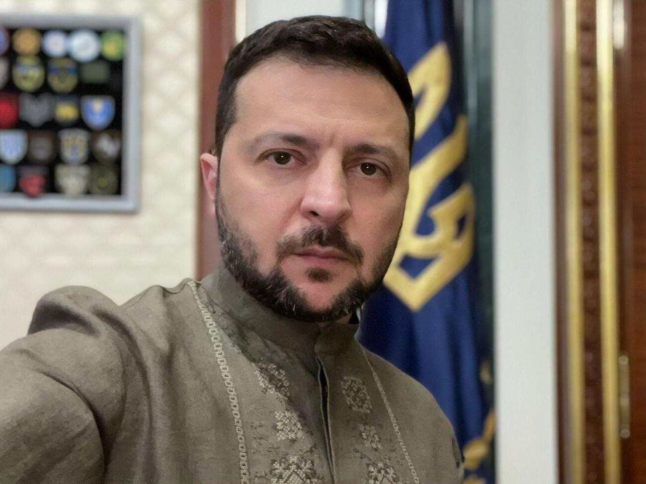 За словами Зеленського, учасники ставки проаналізували контракти постачань і динаміку нарощування власного виробництва боєприпасів