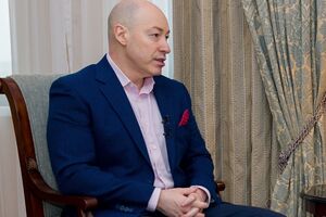 Гордон назвал нынешнюю Россию "большой, тупой, безголовой" страной