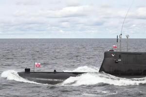 Зараз у складі військово-морського флоту Польщі – один підводний човен, який спустили на воду 1985 року