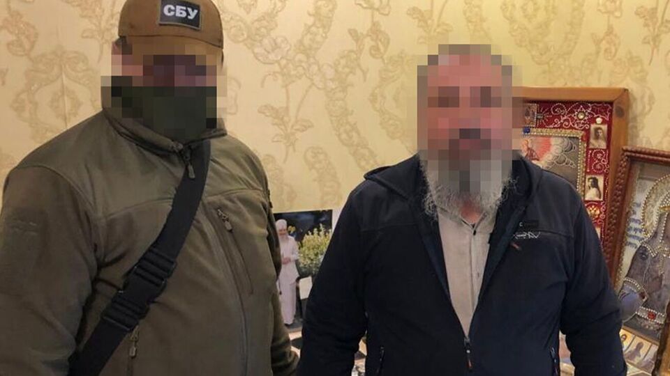 Суд відправив підозрюваного під арешт, йому загрожує до восьми років позбавлення волі