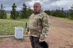 Заявления Пригожина, критикующего военное командование оккупантов, могут быть выгодны Путину, полагает Свитан