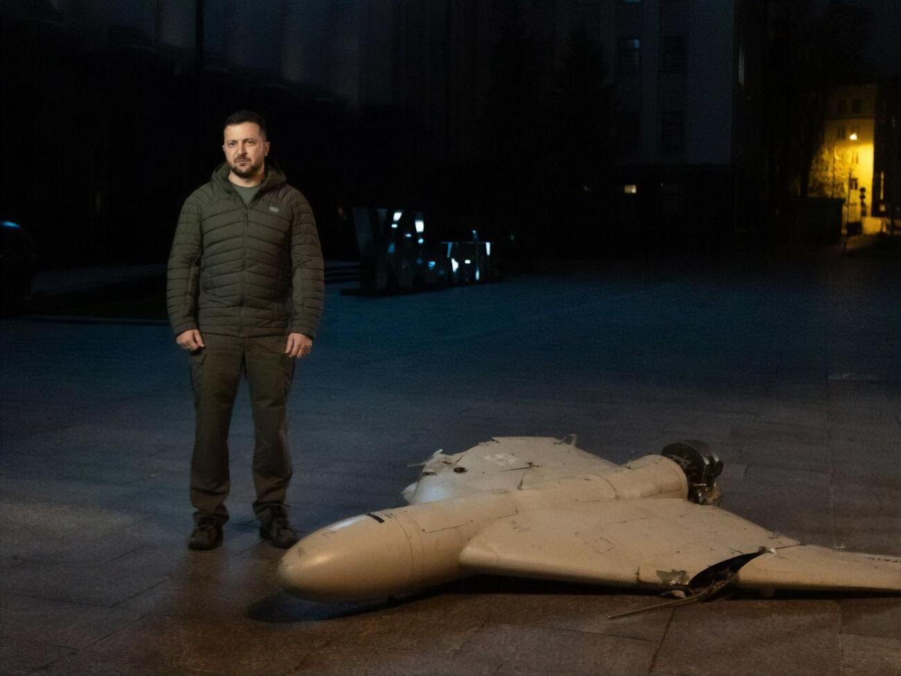 Зеленский: Продолжая терроризировать Украину, враг использовал 36 Shahed. Ни один из них не долетел до цели