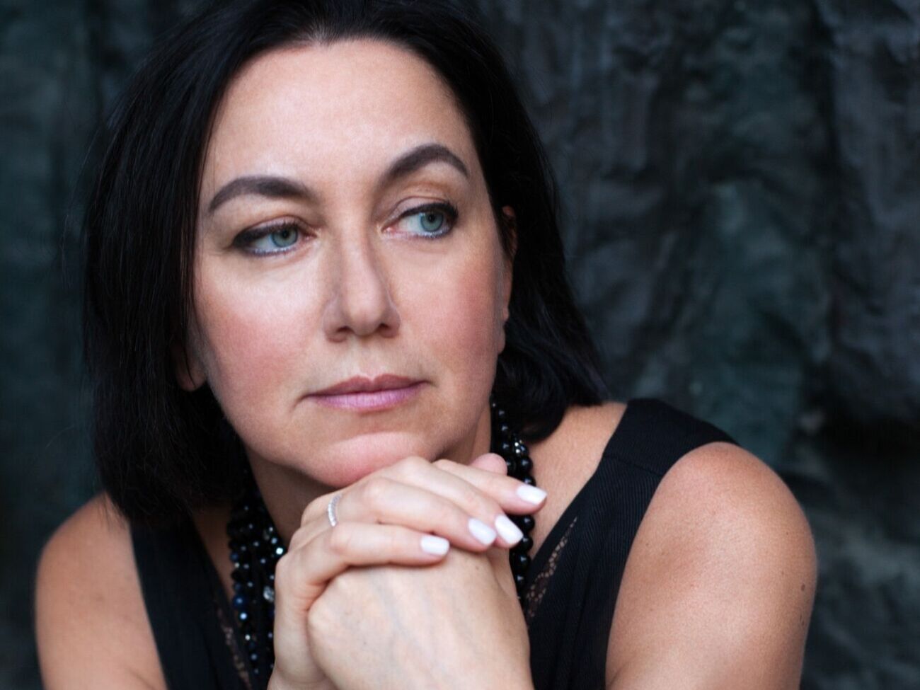 "Хорошие русские" Шендерович и Альбац говорят: "За антирусской волной стоят большие деньги" &ndash; и называют ее заказчиками "сторонников Порошенко" и украинскую диаспору