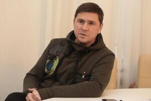 Подоляк: Інтенсивне знищення логістичного забезпечення противника – це також контрнаступ