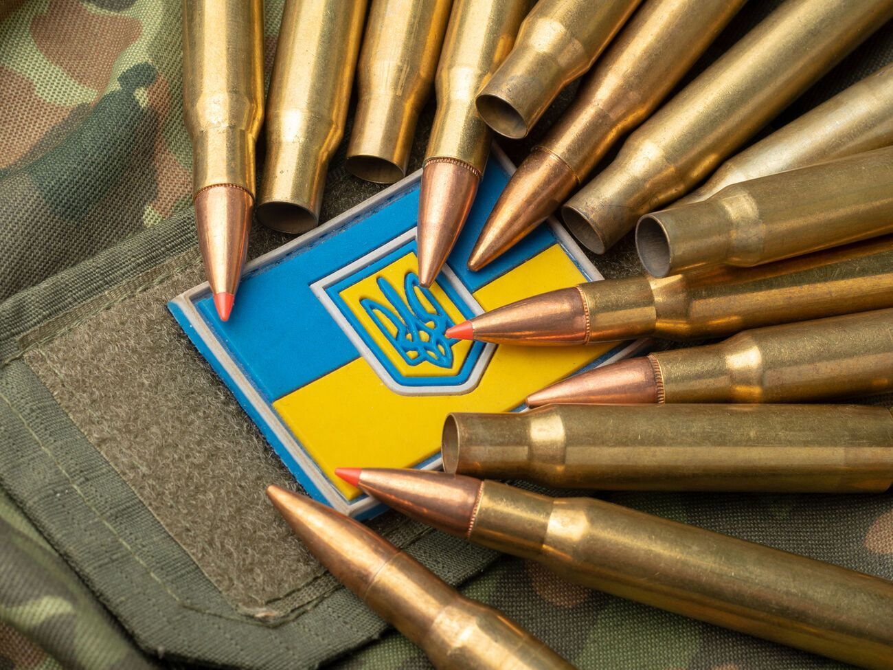 У Міноборони не отримали замовлених у держкомпаніях снарядів та спорядження за низкою контрактів