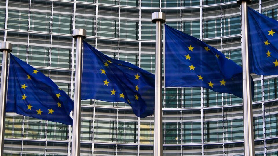 ЕС поставил цель заполнить газовые хранилища на 90% к 1 ноября, заявил представитель Еврокомиссии