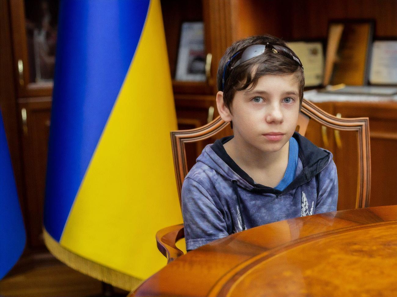 Сейчас Никита и его мать уже в Украине