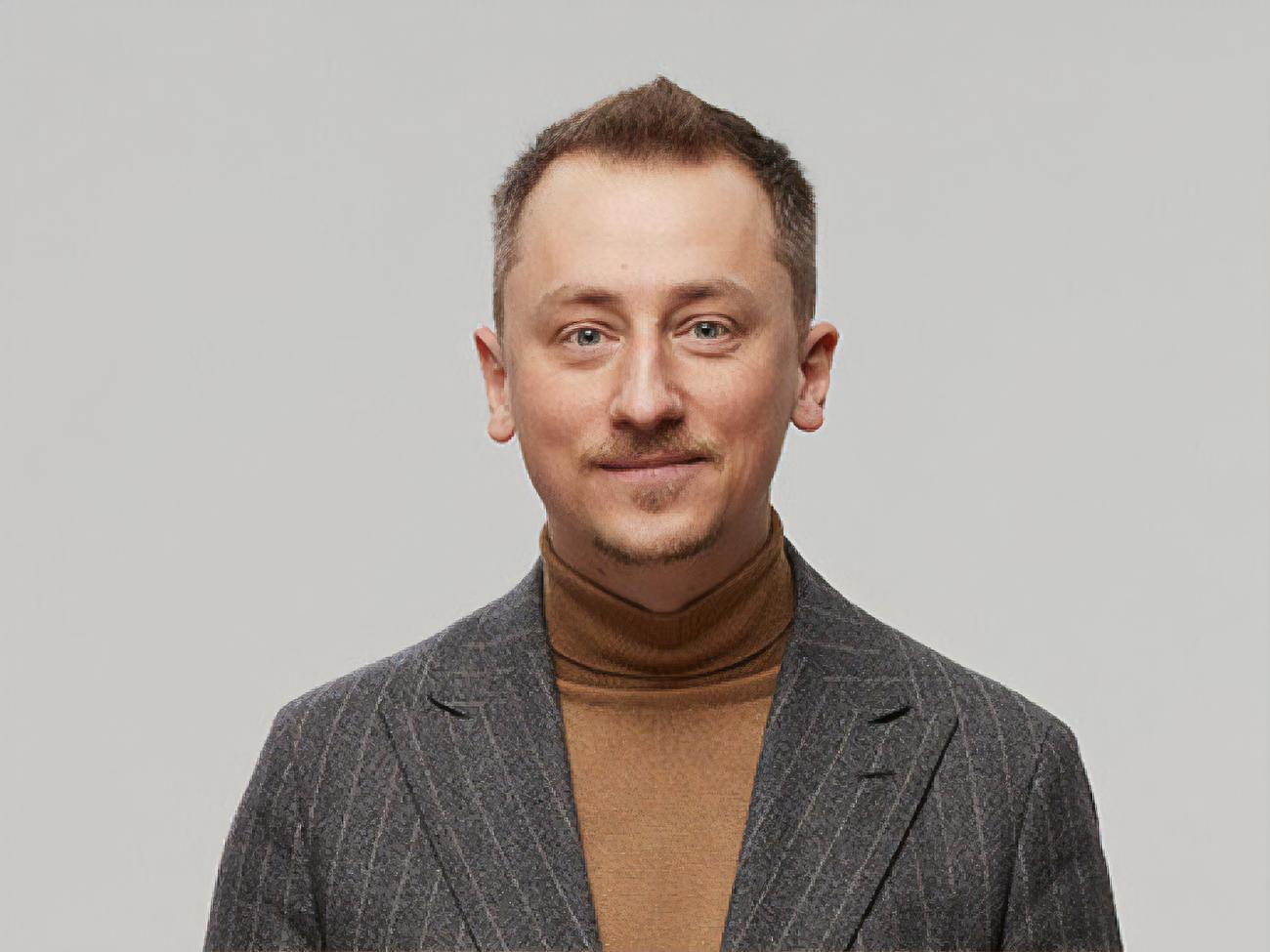 За словами Соболева, доходи РФ від нафтового експорту за рік уже впали вдвічі