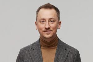 За словами Соболева, доходи РФ від нафтового експорту за рік уже впали вдвічі