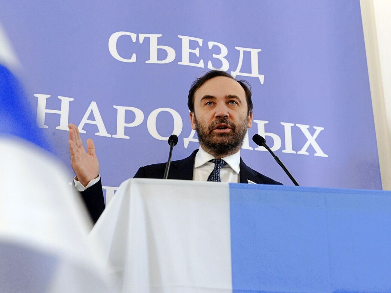 Первая видеосводка легиона "Свобода России" из Белгородской области показывает трусость путинских войск. Имея численное превосходство, они панически прятались под заборами