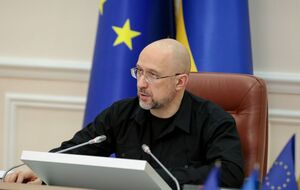Шмыгаль приветствовал продление экономического безвиза с ЕС
