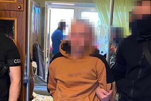 Співробітники СБУ затримали підозрюваного під час виконання ним ворожого завдання