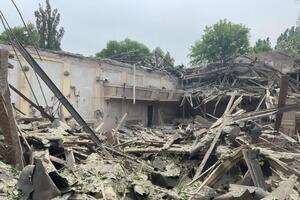 Загарбники регулярно обстрілюють Донецьку область