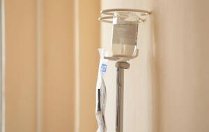 Российские оккупанты используют больницы Луганска для лечения своих раненых