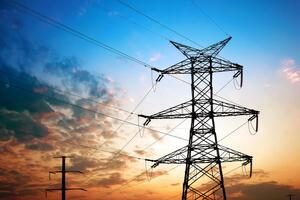 Для исправления ситуации нужно поднять price cap или полностью отказаться от них, считает Иван Плачков