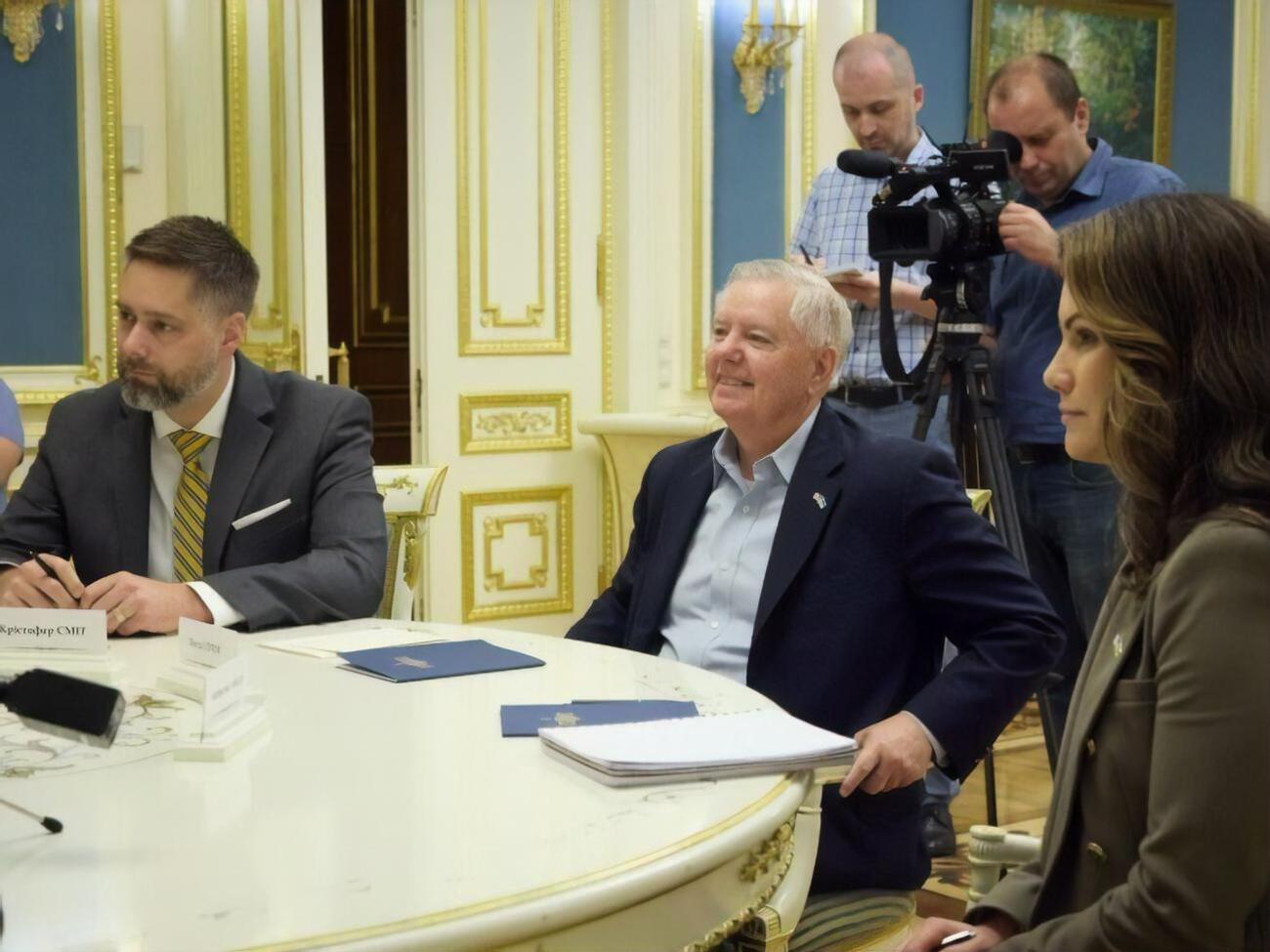 Грем приїздив до Києва 26 травня