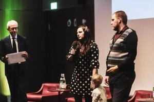 До програми входить підготовка до протезування, установлення протезів та подальший нагляд в українських клініках, а також фізична і психологічна реабілітація