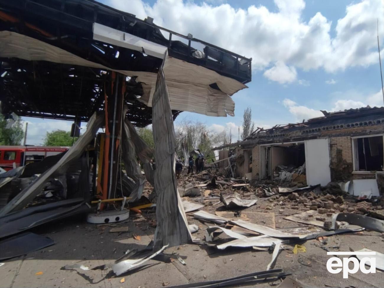 Одна з бомб упала на АЗС, загинув її співробітник