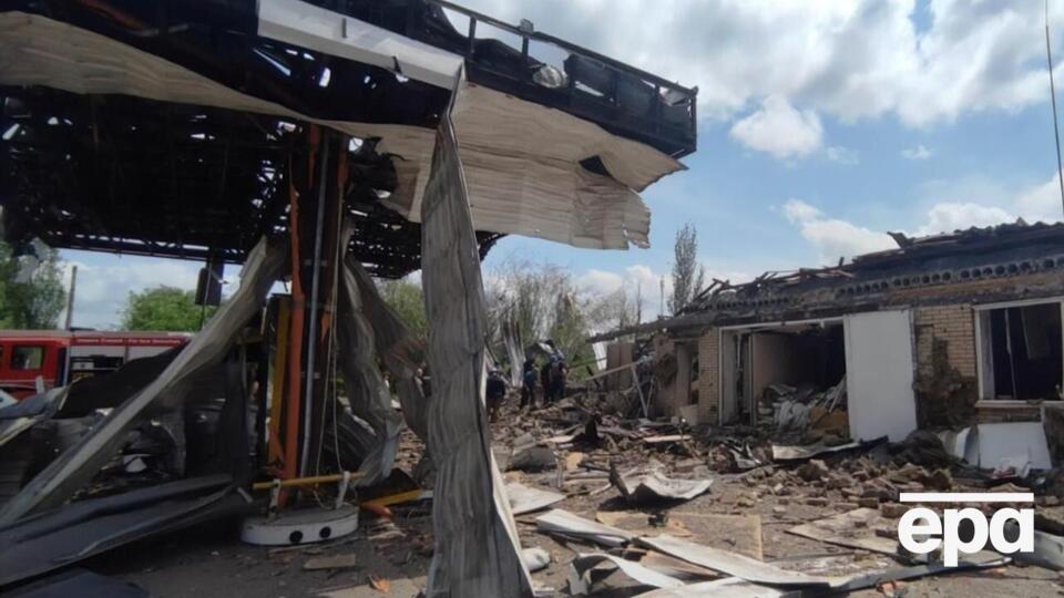 Одна з бомб упала на АЗС, загинув її співробітник