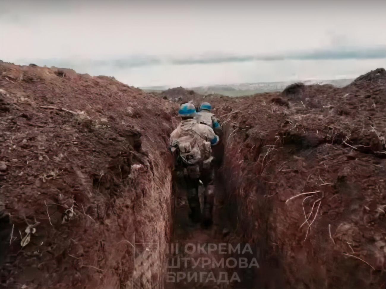 В результате успешного штурма восьмерых бойцов представили к государственным наградам