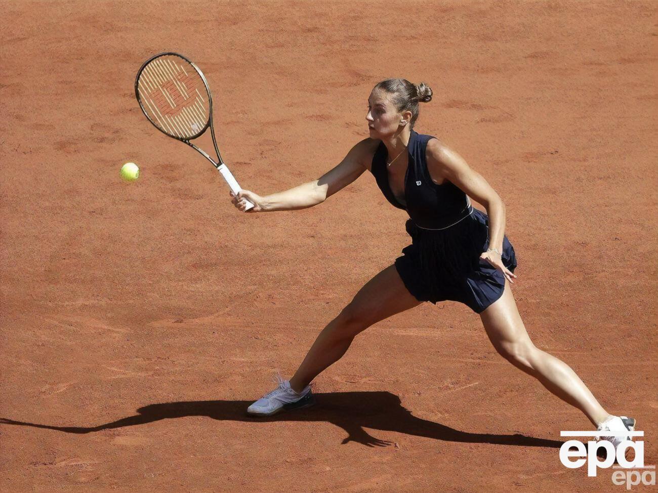 Костюк у Франції освистали після відмови потиснути руку суперниці з Білорусі