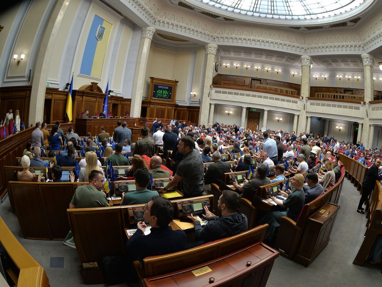 В парламенте в первом чтении проголосовали за законопроект, касающийся бизнеса
