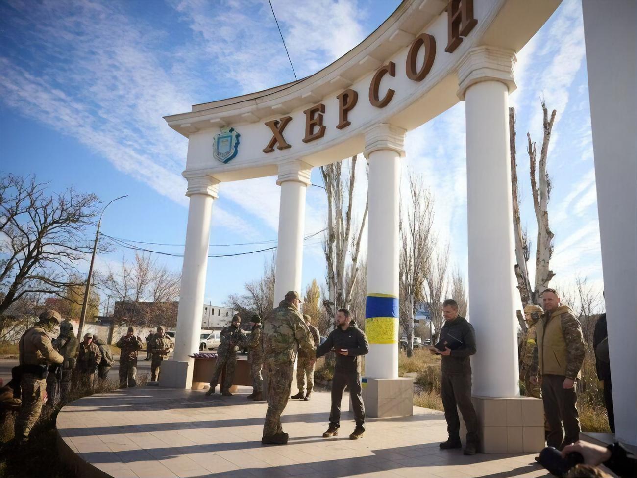 Въезд и выезд из Херсона будут закрыты с вечера 5 мая до утра 8 мая