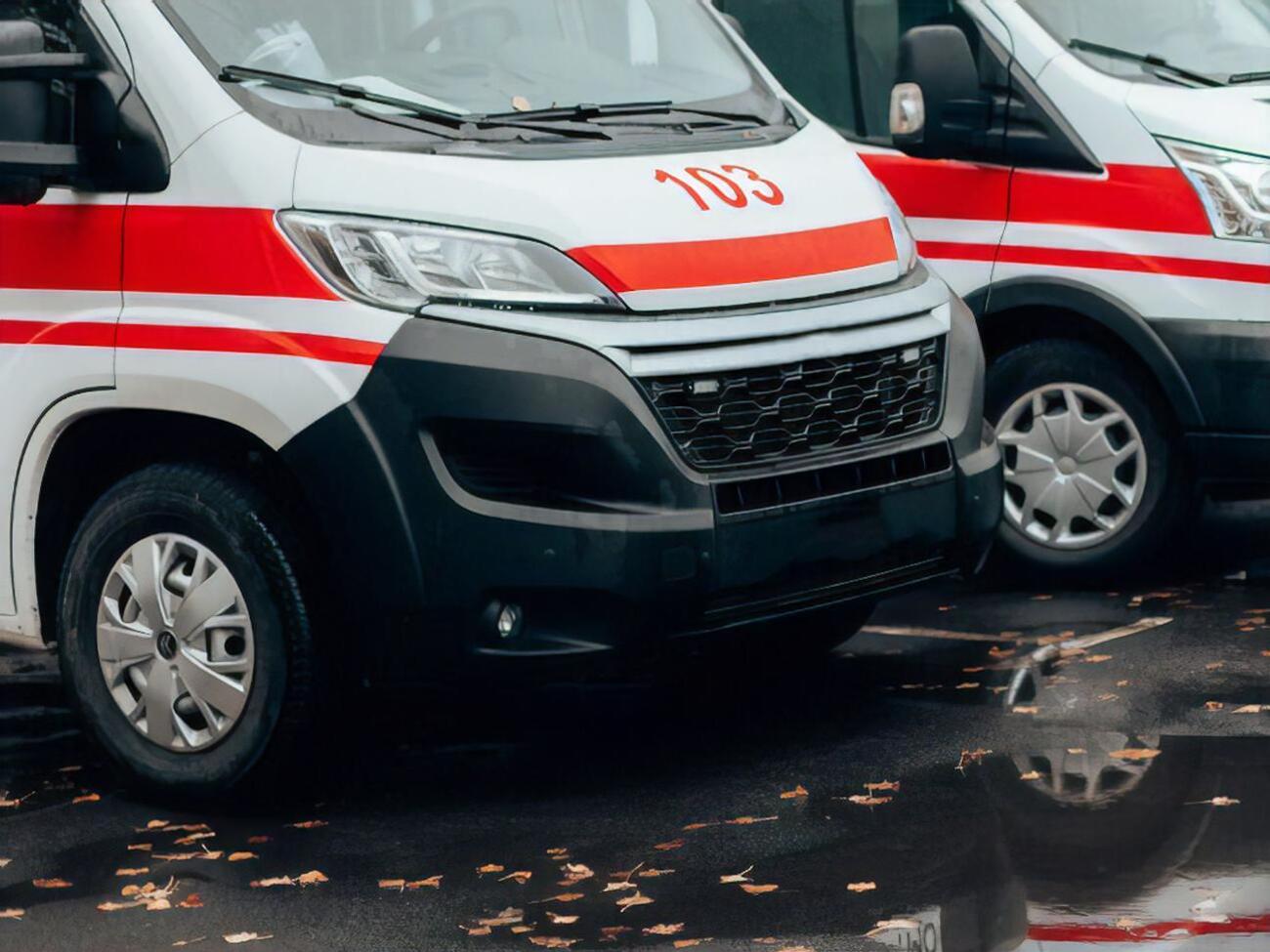 Постраждалу жінку госпіталізували