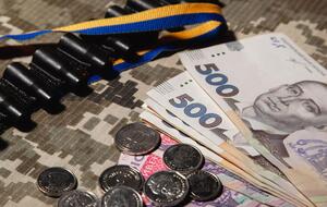 Загалом, за даними видання, компанії спрямували на допомогу українським бійцям 17,9 млрд грн