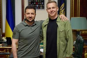 Зінченко прибув до України і зустрівся із Зеленським