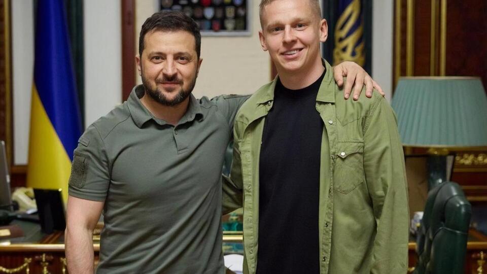Зінченко прибув до України і зустрівся із Зеленським