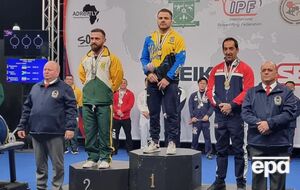 В весовой категории до 74 кг Чупринко стал чемпионом мира и абсолютным чемпионом мира
