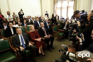 За президентский пост борются три кандидата