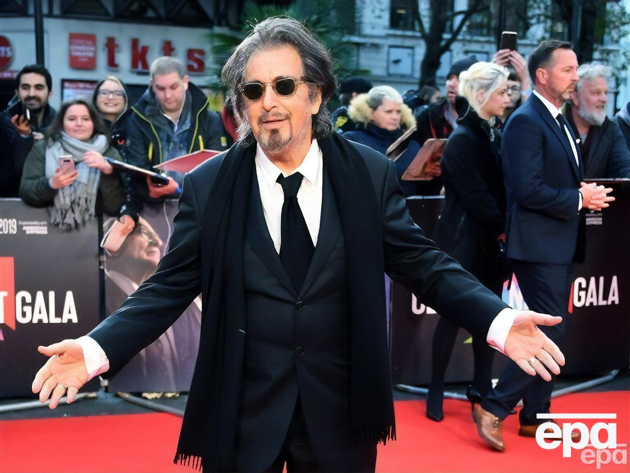 Пачино встречается с новой избранницей с апреля 2022 года