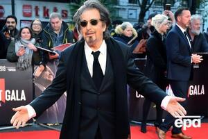 Пачино встречается с новой избранницей с апреля 2022 года