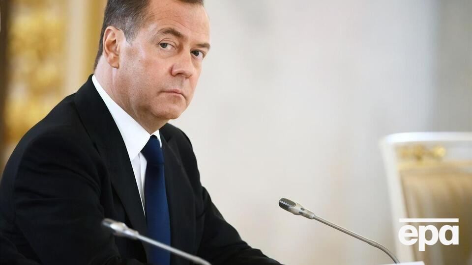 Сегодня Великобритания выступает как союзник Украины, отметил Медведев