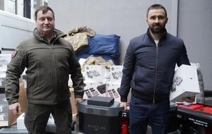 Найбільшу партію генераторів від "Метінвесту" передали воїнам Головного управління розвідки й Державної прикордонної служби України