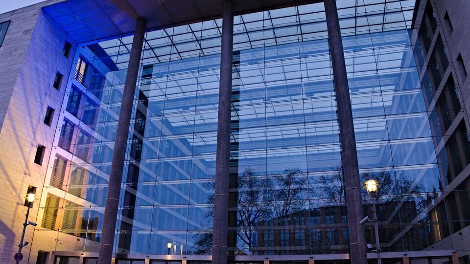 У Німеччині й далі працюватиме одне генконсульство РФ, повідомили у МЗС ФРН