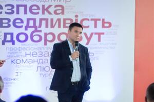 Все больше дискуссий об Украине как "новом европейском Израиле". Но у Израиля есть ядерное оружие, а у его врагов – нет. У нас все с точностью до наоборот