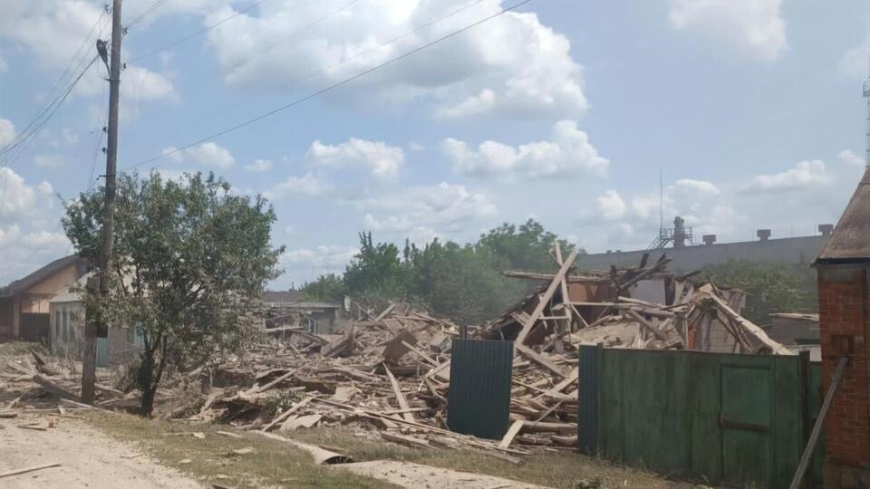 Волчанск обстреляли из РСЗО, отметили в полиции