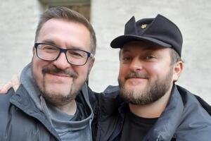 Пономарев и Хома выступают с благотворительными концертами в поддержку ВСУ