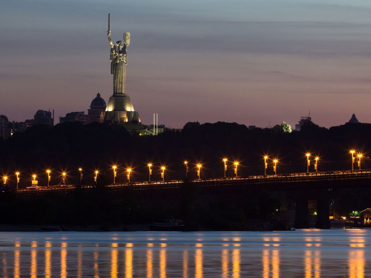 Росіяни вночі атакували Київ утретє від початку травня