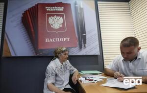 Оккупанты требуют принимать российское гражданство под угрозой депортации и конфискации имущества