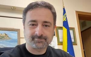 Смілянський показав, який вигляд матиме нова поштова марка